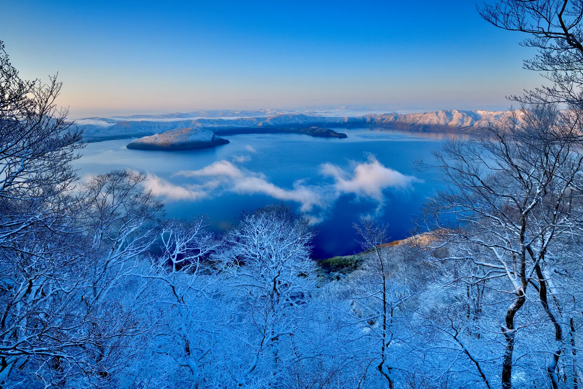 十和田湖