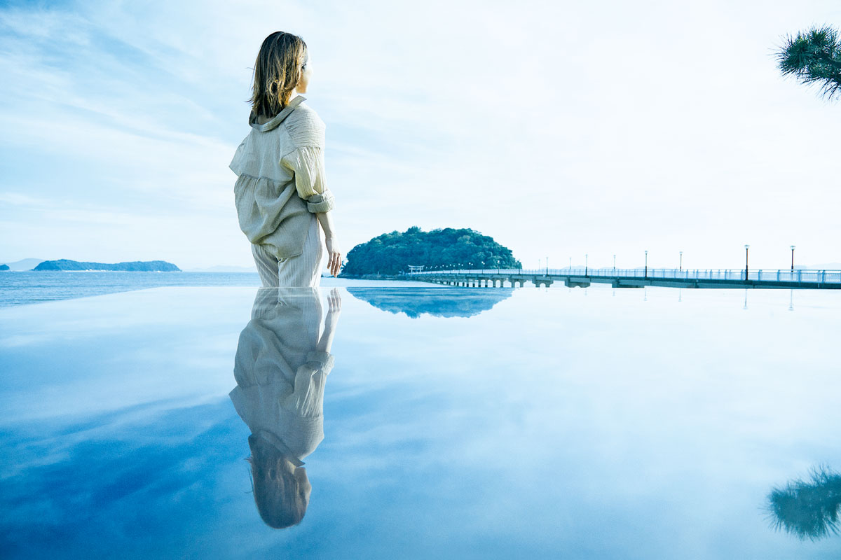 ガマニ塩湖